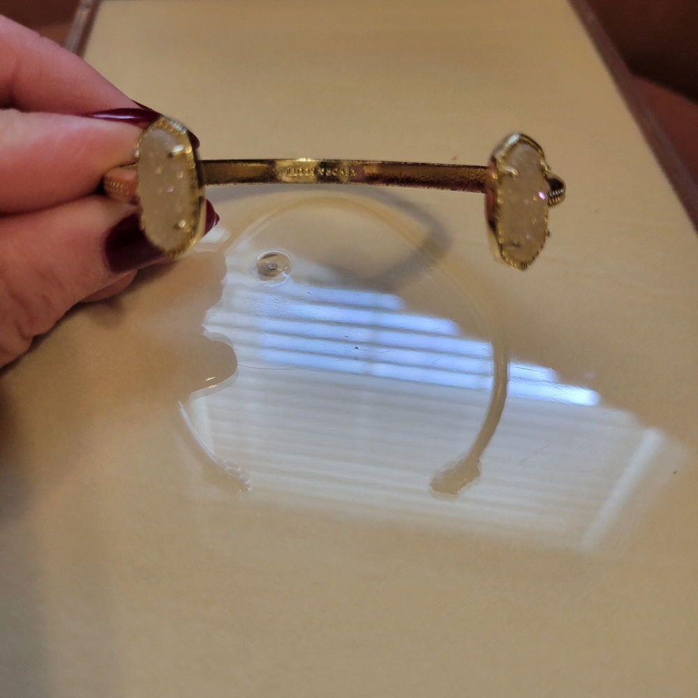 Kendra Scott irredscent stones bracelet